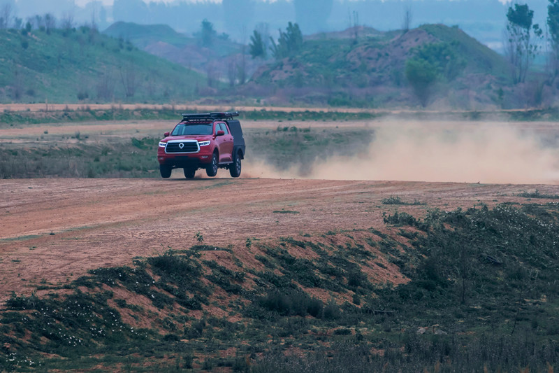 開(kāi)著二炮去宿營(yíng)什么感受？