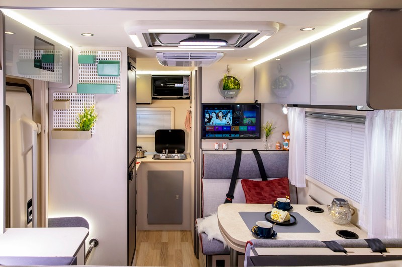 自動檔、四驅房車，可落京牌，這款點贊