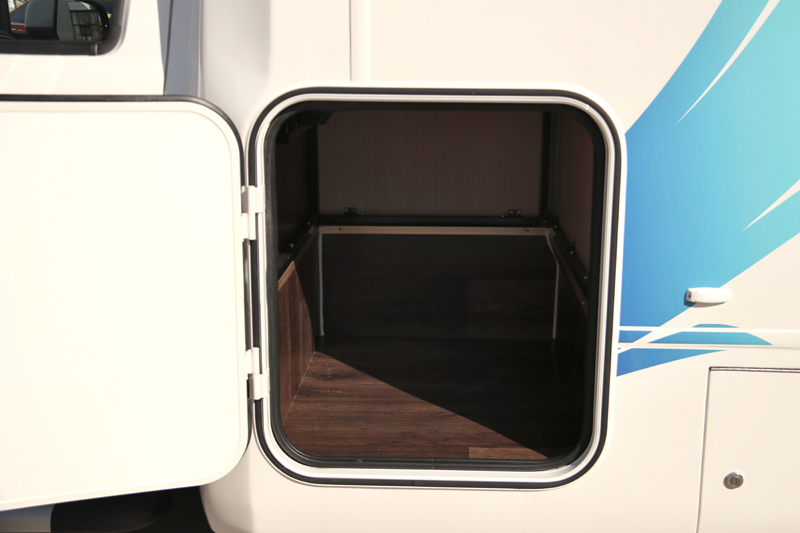 吞得下旅行裝備，房車有它才給力