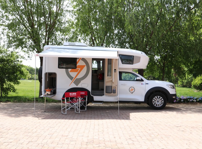 不只有空間，這臺房車還有哪里？