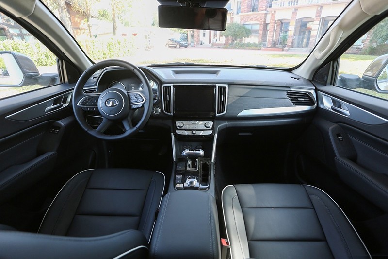 C本就能開，新款時尚越野房車，動力沒得說