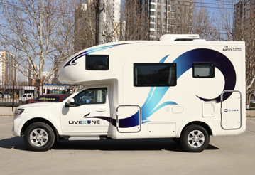 房車出行半年發(fā)現(xiàn)，還是四驅(qū)房車好