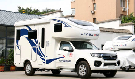 分時四驅、超大空間、一代經典——風駿C7！